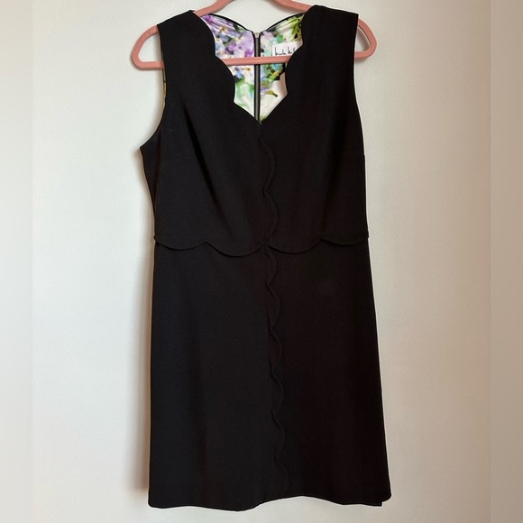 Nicole Miller Dresses & Skirts - Nicole Miller Sleeveless Black Mini Dress Size 10